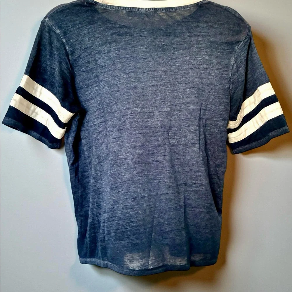 Wild Skye Blue and Cream T-Shirt - Picture 2 of 3